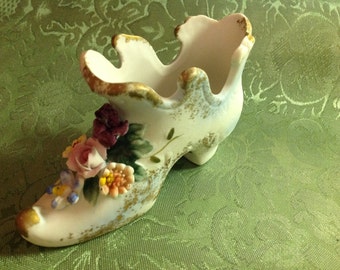 Vintage 1960s Porcelain Shoe Beautiful Bouquet Of Flowers On Toe Taiwan