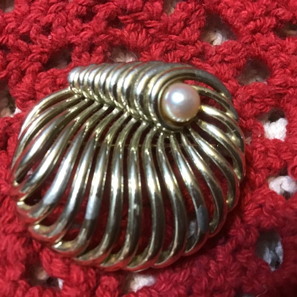 Vintage Signed Marboux Silver Tone Faux Pearl Brooch/ Pin