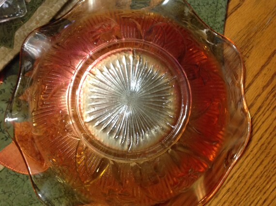 Vintage Jeannette Glass Company Iridescent Iris Fruit Bowl - Etsy
