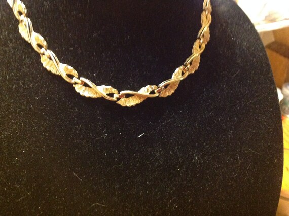 Vintage Monet Goldtone Necklace Signed Tag - image 2