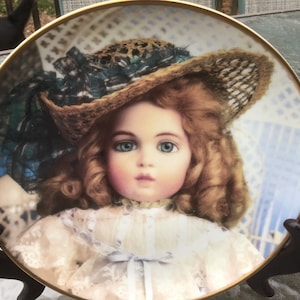 Franklin Mint Heirloom Recommendation “ The Antique Doll “ Limited Edition Plate