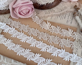 Cotton Lace Trim, Lace applique trim, craft supply, Vintage Lace by Yard