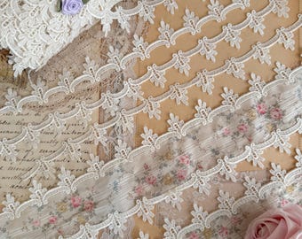 Vintage Fleur de Lis Scallop Venise Lace Trim by the Yard – Ivory Cream Lace Edging, Romantic Lingerie Lace, Sewing & Junk Journal Trim