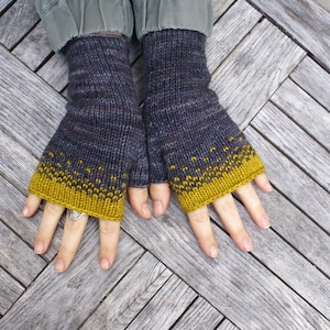 Knitting Pattern: Driftless Mitts (DK) // Adult Wool Mitts Mittens // Easy Colorwork Knitting
