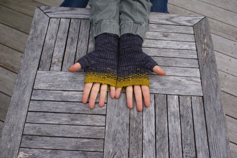 Knitting Pattern: Driftless Mitts DK // Adult Wool Mitts Mittens // Easy Colorwork Knitting image 4