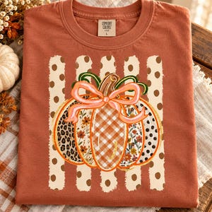 Patchwork Pumpkin Shirt, Comfort Colors Fall Tee, Preppy Pumpkin Shirt, Cute Autumn Shirt, Pumpkin Patch Tee, Thanksgiving Gift For Her