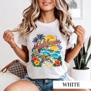 California Sea Turtle Shirt, Tropical Summer Beach Tee, Ocean Lover Graphic Tshirt, Turtle Lover Gift
