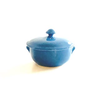 VTG HALL Cocotte Lidded Pot. 1950s Cadet Blue. Farmhouse Kitchen