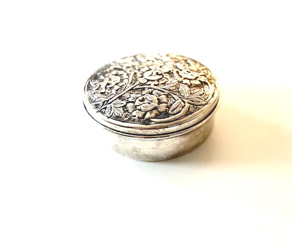 Vintage Silver Plated Trinket Box: Etched Floral Container