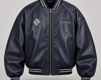Chaqueta bomber de piel de oveja azul marino, nombre y logotipo personalizados, bordado plateado.