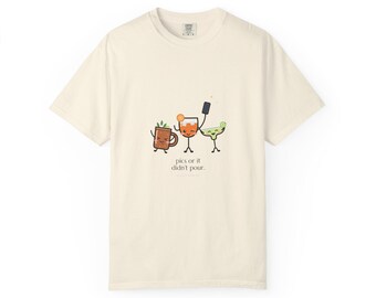 The Photo Round | Funny Spritz Tee, pics or it didn't pour cocktail shirt, girls trip gift