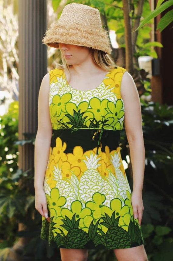 Vtg 70s Pineapple Floral Mini Dress by Island Casu