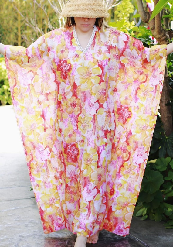 Vtg 60s Homemade Floral Tiki Caftan