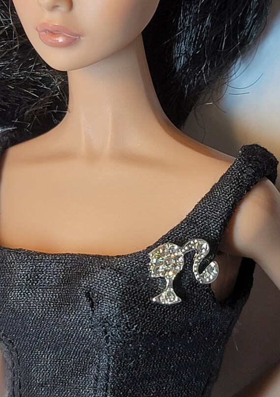 Magnetic Barbie Brooch for Silkstone Barbie Fashion Royalty