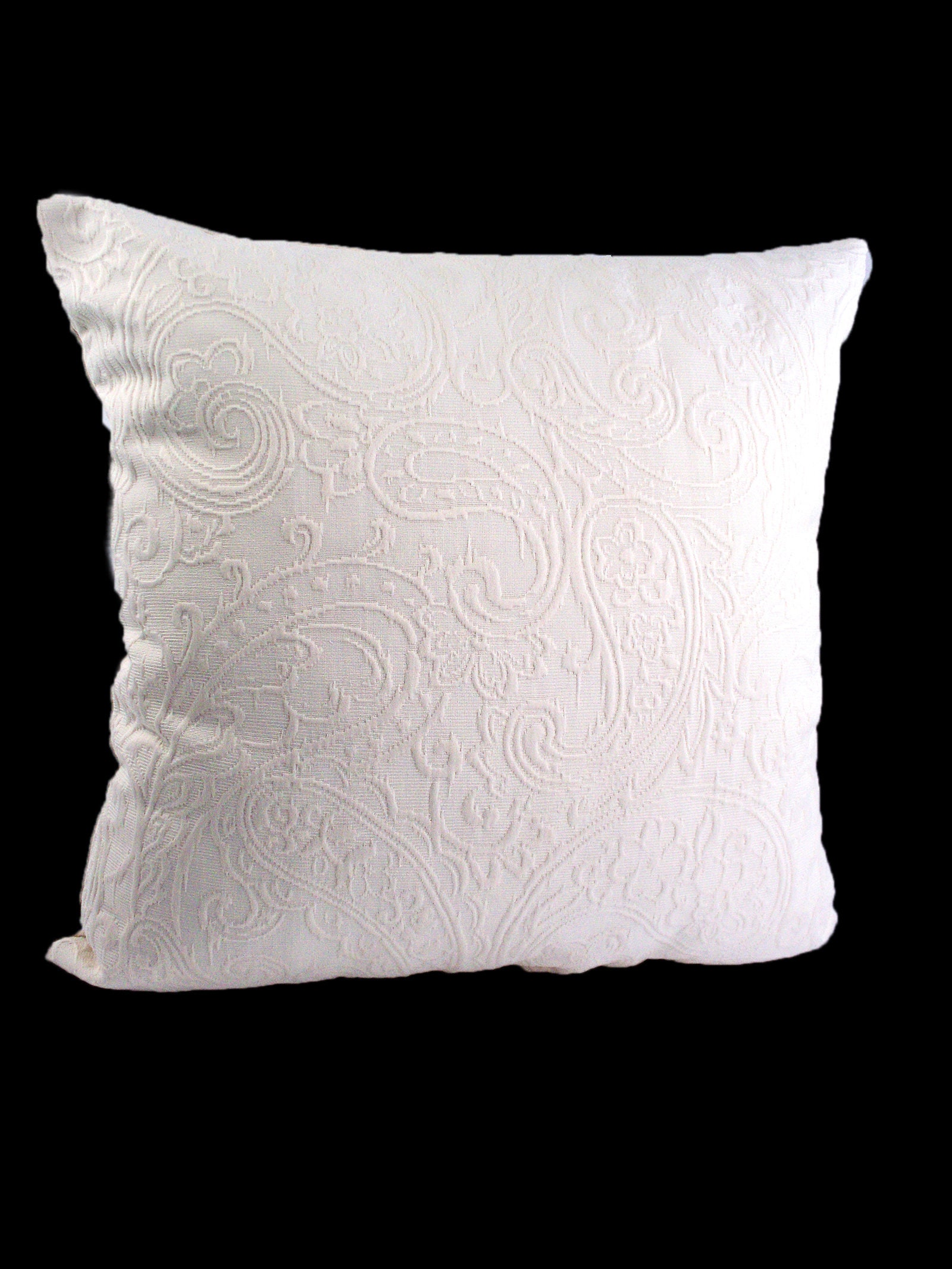 ivory accent pillows