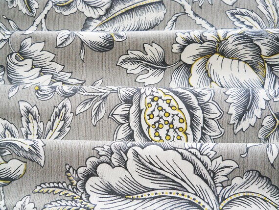 Asher Chalk Metallic Unlined- White 96 Rod Pocket Curtain Panels Champagne on Oatmeal Beige Silver