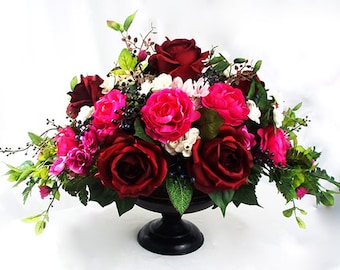 Dining table centerpiece, Formal table flowers, Centerpiece wedding, Table decor formal, Roses burgundy pink red,  Dining room table