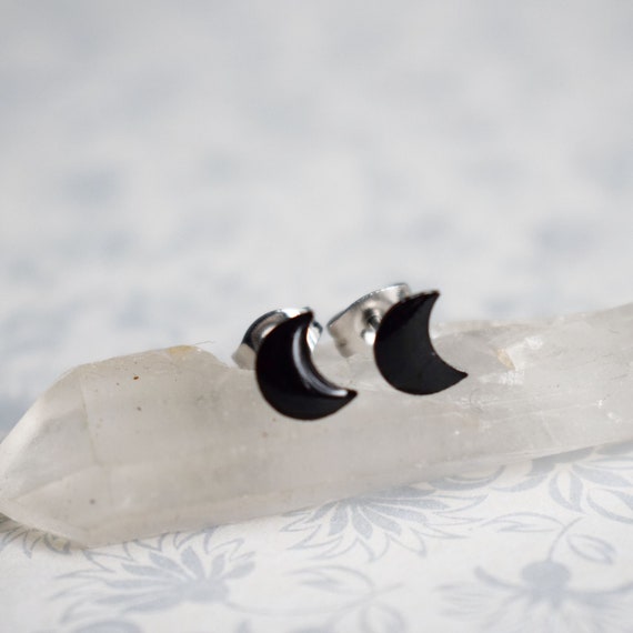 Emo earrings shop studs