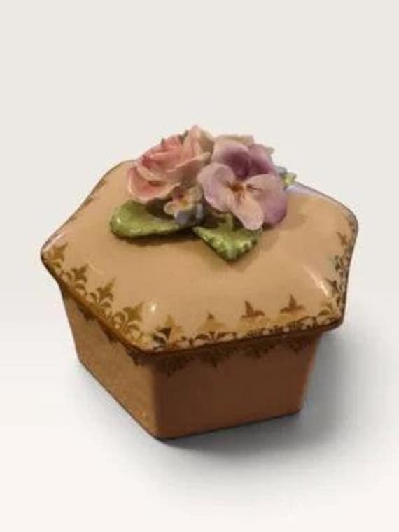 Vintage English Bone China Trinket Box – Applied Porcelain Flowers