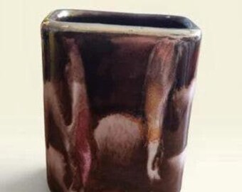 Vintage Mini-Keramikvase aus Westdeutschland – braun-rosa Tropfglasur, vermutlich aus den 1970er Jahren