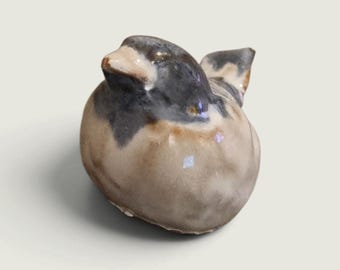 Vintage Danish Ceramic Bird Miniature – Hovedgaard Stentøj Denmark – Small Mid-Century Pottery Figurine 3cm