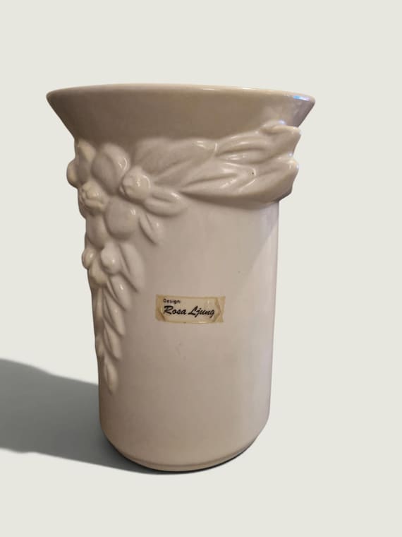 Rosa Ljung Ceramic Decorative Flower Vase