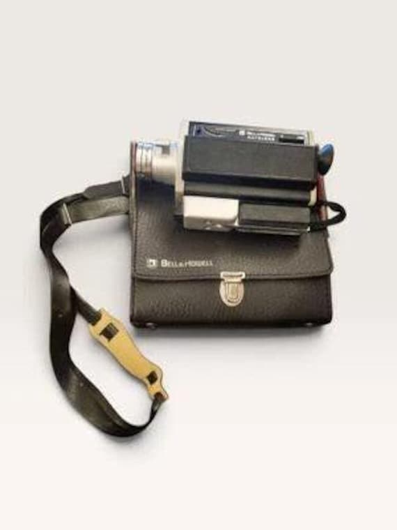 Vintage Bell & Howell Autoload Focus-Matic Super 8 Camera with Case