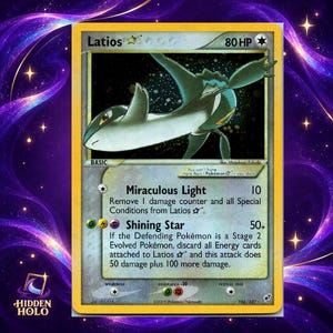 Puede incluir: Una carta coleccionable de Latios con 80 HP, que muestra una ilustración de una criatura azul y blanca sobre un fondo oscuro estrellado. El texto incluye los ataques Miraculous Light y Shining Star, con borde amarillo y base plateada.
