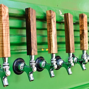 20 tap handles 10 maple 10 walnut