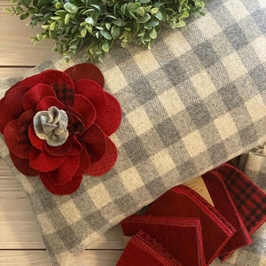 Flower Power Pillow topper PDF instant download pattern