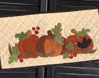 Harvest Gathering wool applique kit and pattern