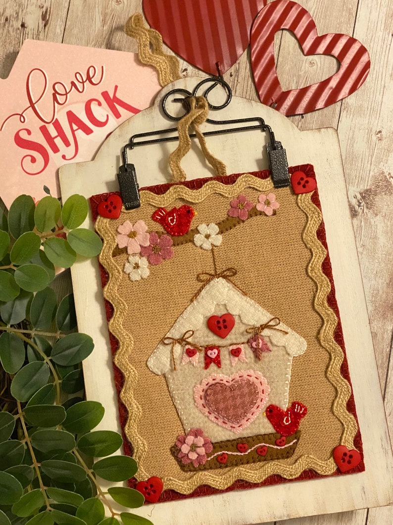BIRD HOUSE Series Love Shack -- KIT and Pattern -- #1 January for ...