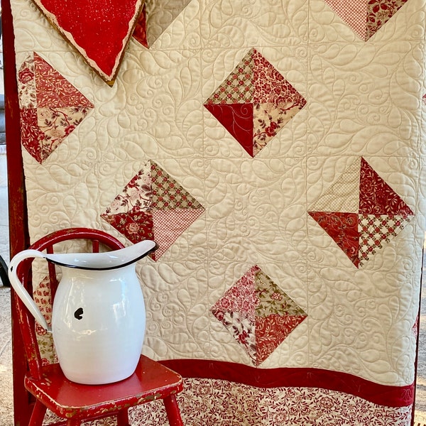 La Rose Rouge Quilt Pattern -- Charm pack pattern -- PDF pattern