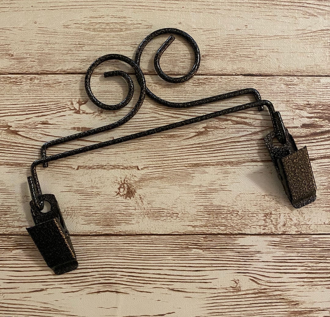QUILT HANGER 5in Double Scroll Clip Holder With Clips Black Perfect for