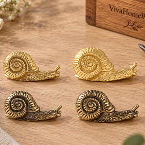 Tiradores de latón con forma de caracol para armarios, acabado natural o antiguo, pequeños tiradores de cajón con forma de animal, herrajes de estilo rústico.
