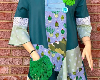 M/L Boho tshirt dress cotton patchwork, Cactus tunic dress, Hand crocheted embellishment, Unique clothing for women