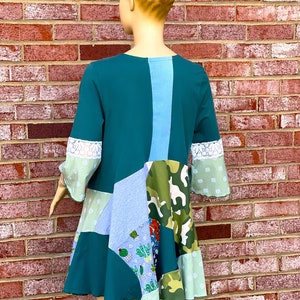 M / L Cactus Tunika Kleid Baumwolle Upcycled Patchwork, Boho funky Tshirt Patchwork Kleid, Einzigartige Kleidung für Frauen Bild 6