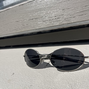 Oakley E Wire - Etsy