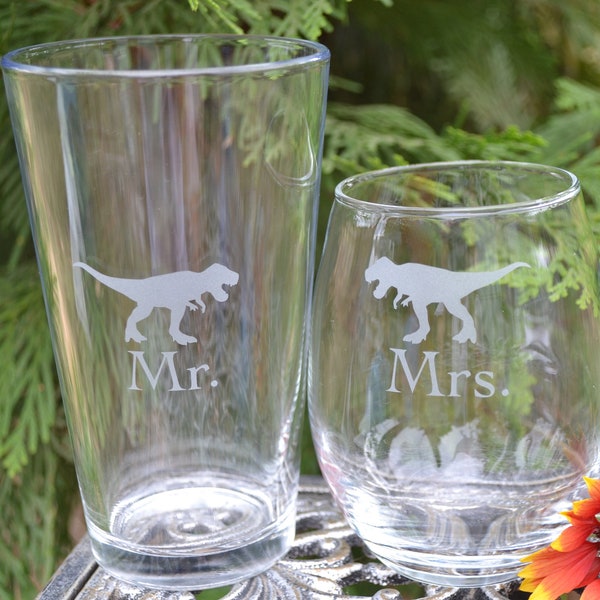 Pint Glasses, Wine Glasses, Mr. and Mrs. Glasses, Glasses, Dinosaur Glassware, Dinosaur Pint Glass, Dinosaur Wine Glass, T Rex