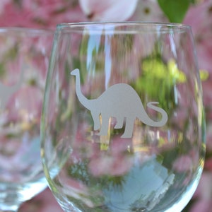 Dinosaur Wine Glasses, Wine Glass, Dino Glass, Stem Wine Glass, Etched