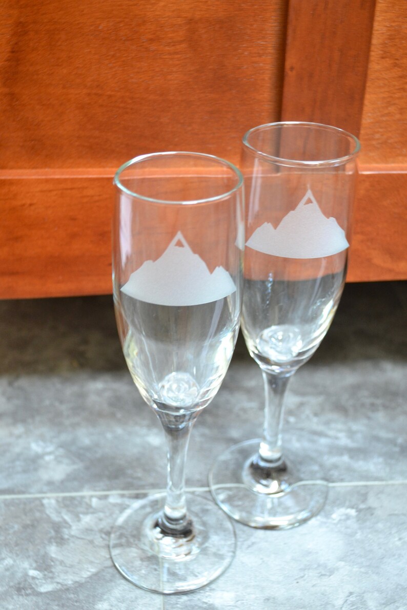 Champagne Glasses Sand Etched Champagne Glasses Wedding Etsy