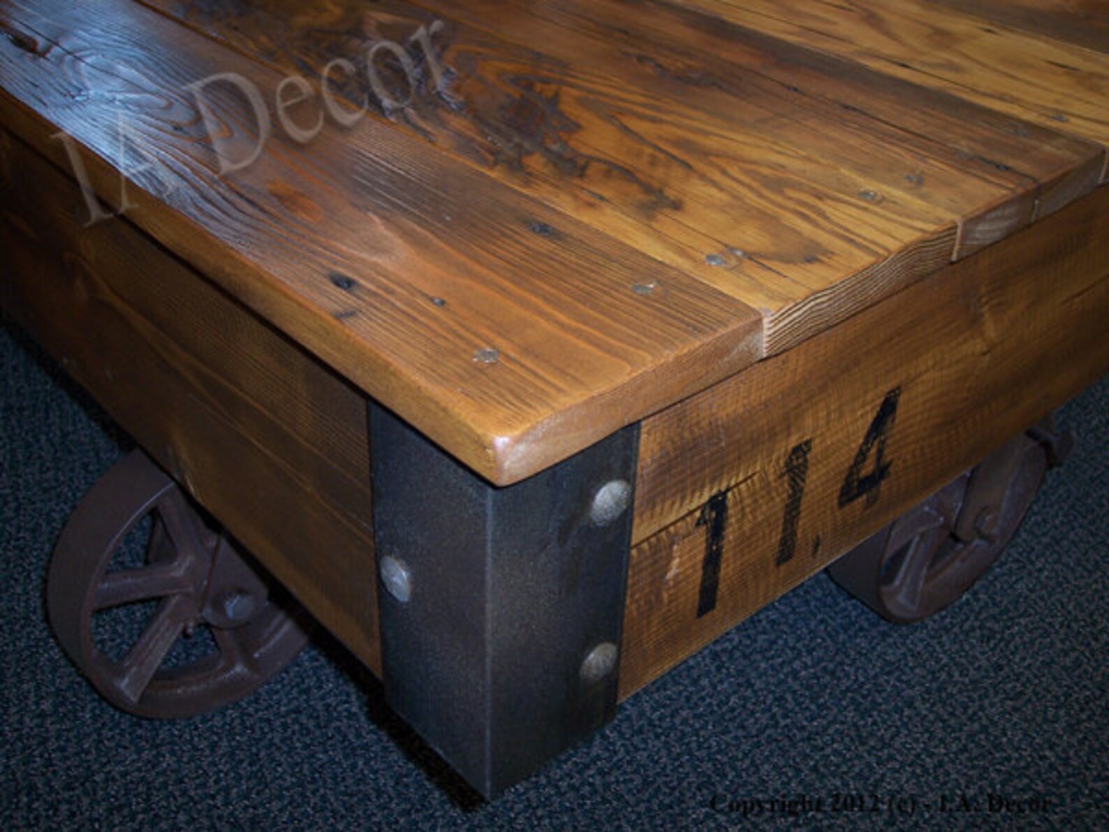 Factory Coffee Table - Southern Re-Creations: Antique Factory Cart Coffee Table ... : Industrial loftsewing factory coffee table.
