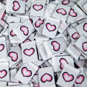 100 pcs  Woven Clothing Labels, Size Tags - Pink Heart