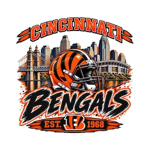 Può includere: Un'illustrazione grafica con un casco da football americano a strisce arancioni e nere davanti allo skyline e al ponte di Cincinnati. Il testo recita CINCINNATI in alto, BENGALS in grande corsivo ed EST. 1968 con un logo di tigre alla base.