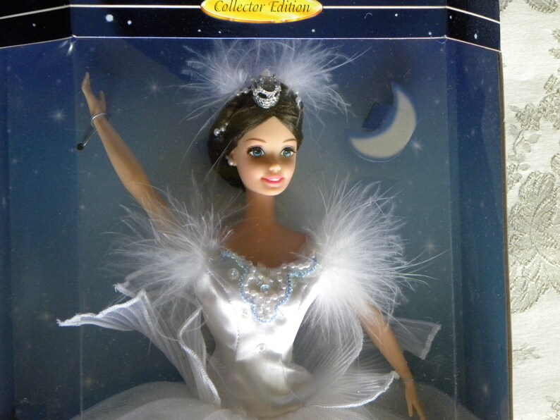 Vintage Barbie Swan Lake NRFB Never removed Box MINT Condition image 1