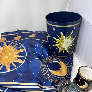 1990's〜2000's　アメリカ製ヴィンテージ　満月　山　ジュエリーボックス 1990s Celestial Box - Etsy