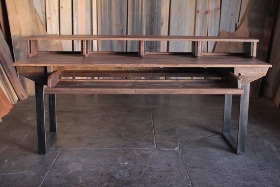 Studio 2024 desk wood