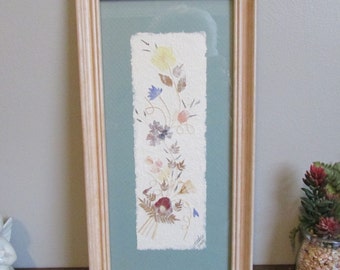 Pretty Pressed Wild Flowers Picture - Unique Wall Art - Framed Under Glass - Hand Crafted - Artist Signed / Dated - Farm Home Decor