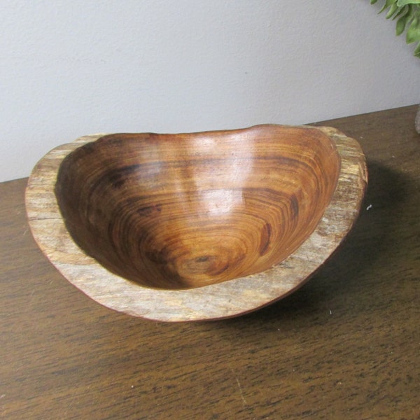 Unique Mozambique Oval Wood Bowl - Hand Carved Wood Trinket Dish / Nut Bowl / Snack Bowl - African Folk Art Souvenir- Home Decor