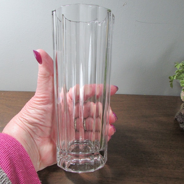 Lovely Crystal Glass Vase - Simple & Stylish Tall Vertical Ribbed Sides - Heavy Base - Mid Century - Farm Kitchen Home Decor